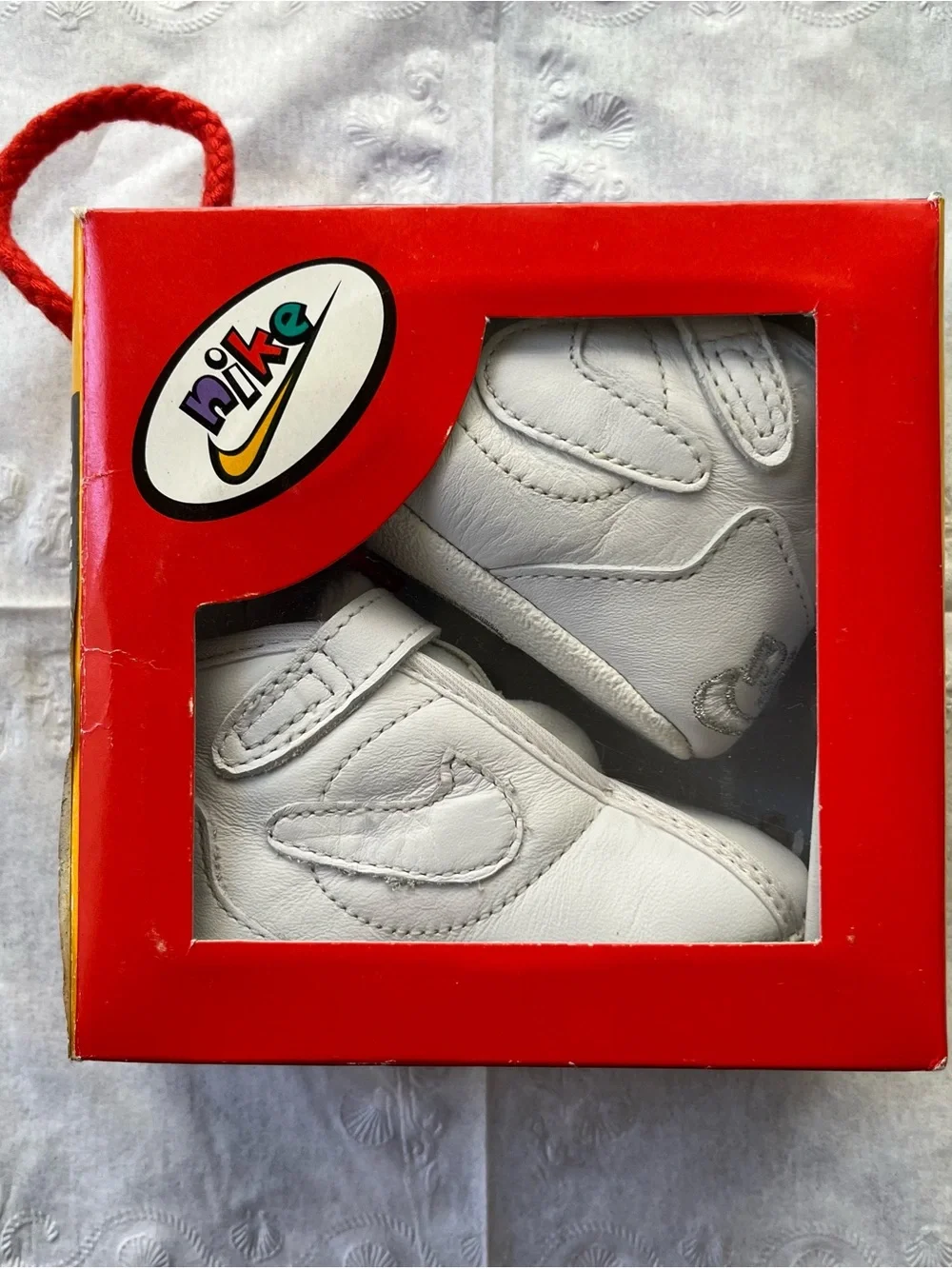 NWOT Vintage Nike Baby Swoosh Size 2 White Leather Sneaker Booties